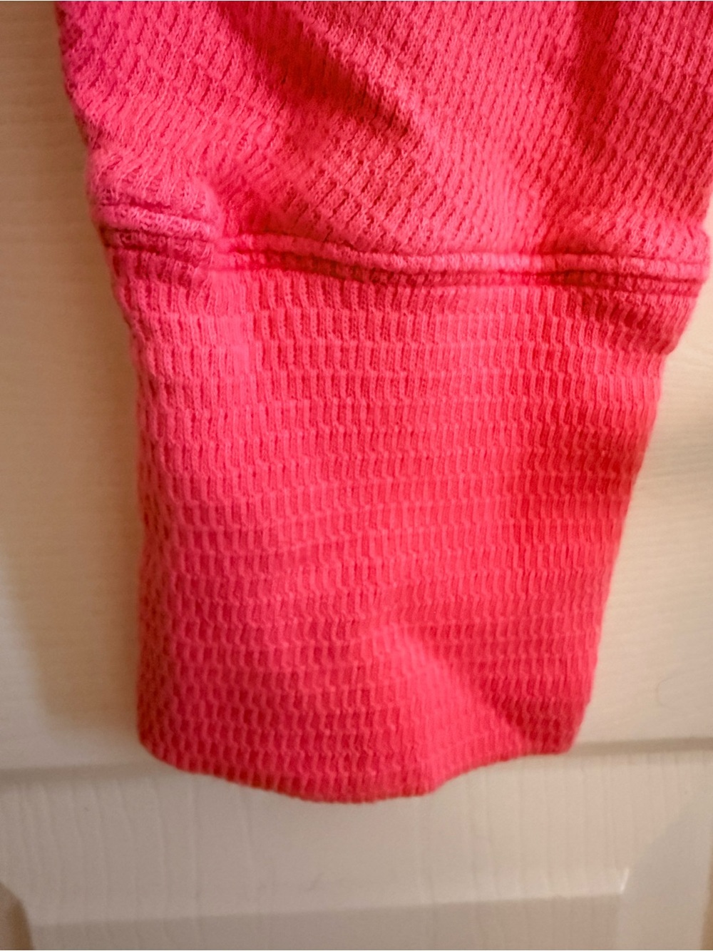 Free People XL Extra Large Hot Pink Thermal Long Sleeve Top Pullover Shirt - Picture 8 of 8